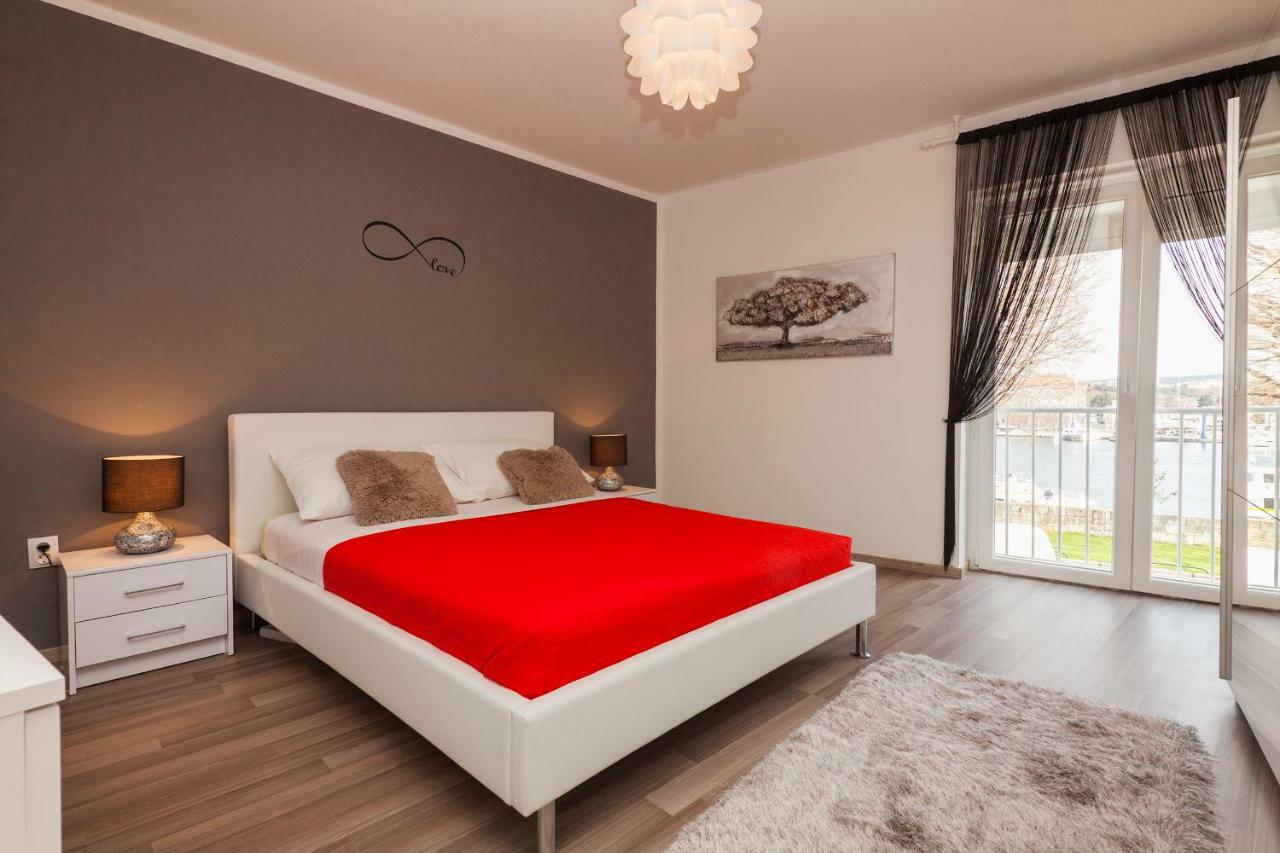 Royal View Apartment ซาดาร์ ภายนอก รูปภาพ