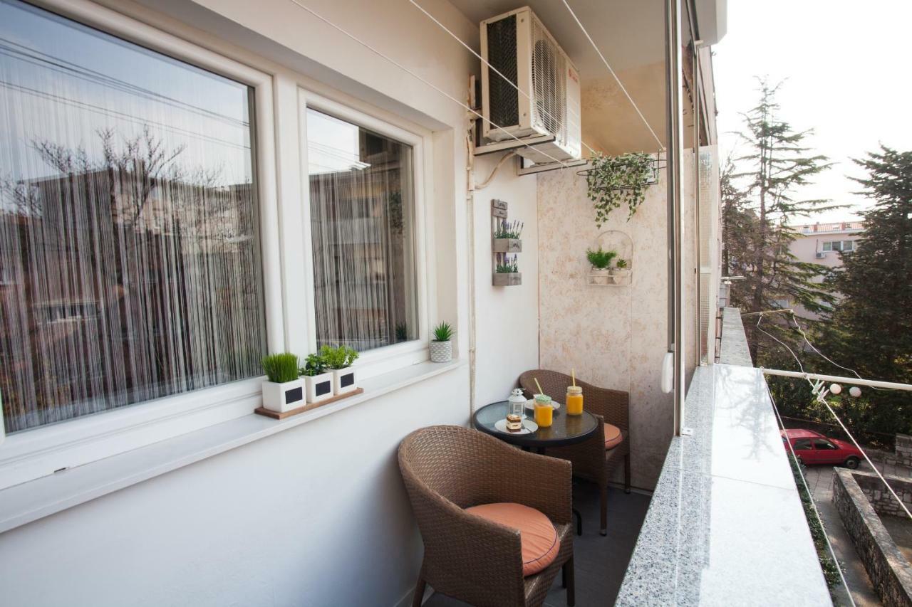 Royal View Apartment ซาดาร์ ภายนอก รูปภาพ